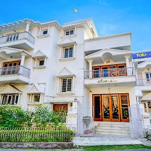 Anamitra Guest House
